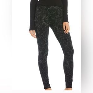 Sanctuary/Anthropologie black snakeskin pull-on stretch pants